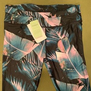 Fabletics Gia Capri Legging